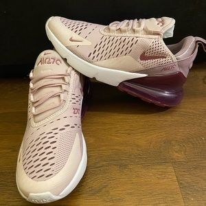 Nike Airmax 270s